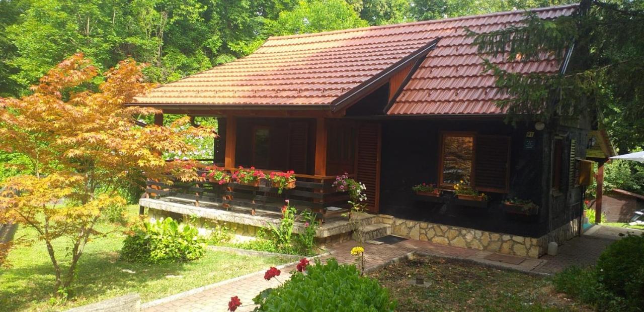 Cabin In The Woods Vukelic Stubicke Toplice Ngoại thất bức ảnh