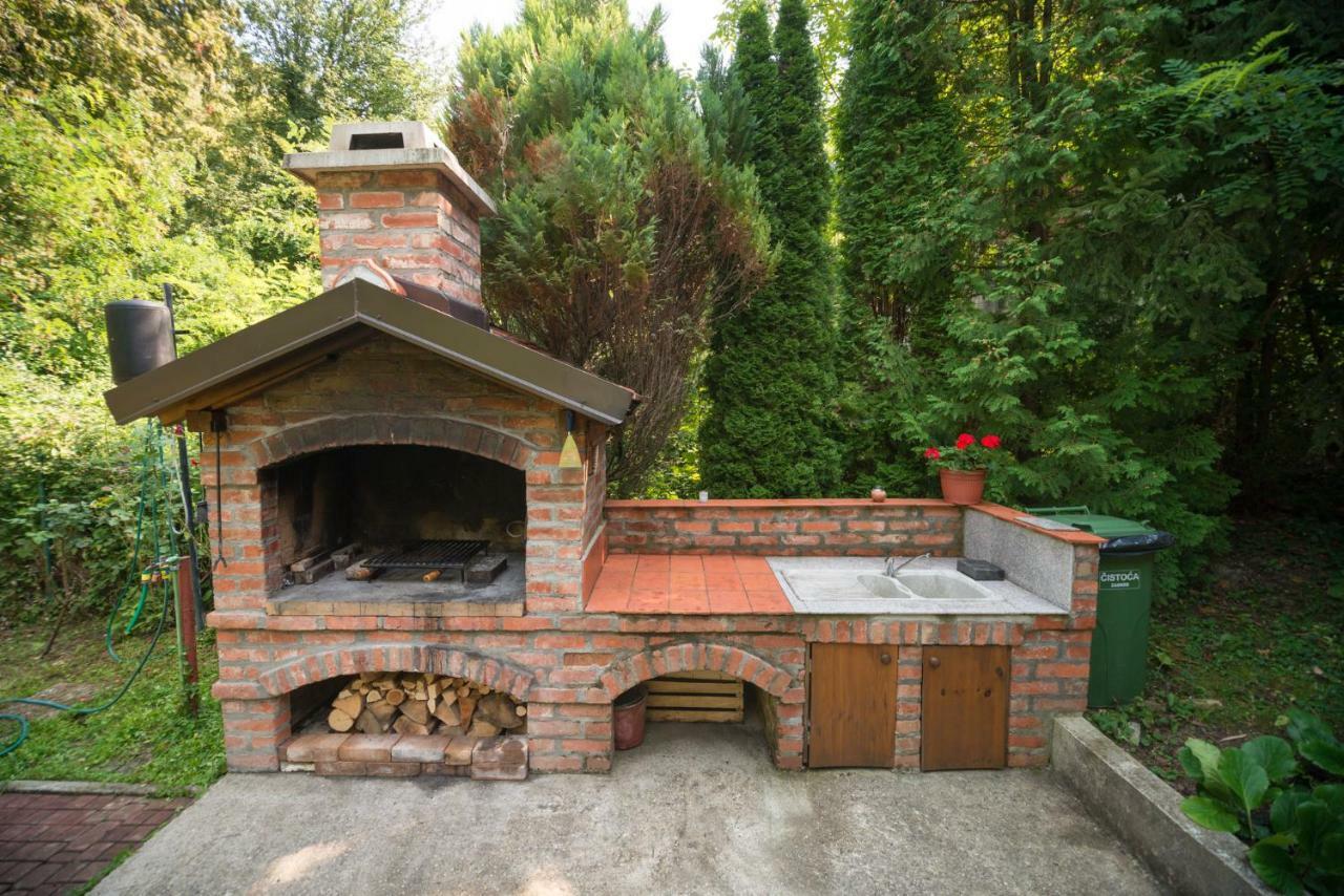 Cabin In The Woods Vukelic Stubicke Toplice Ngoại thất bức ảnh